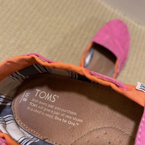 TOMS pink and orange slip ons- size 8 - Picture 5 of 7